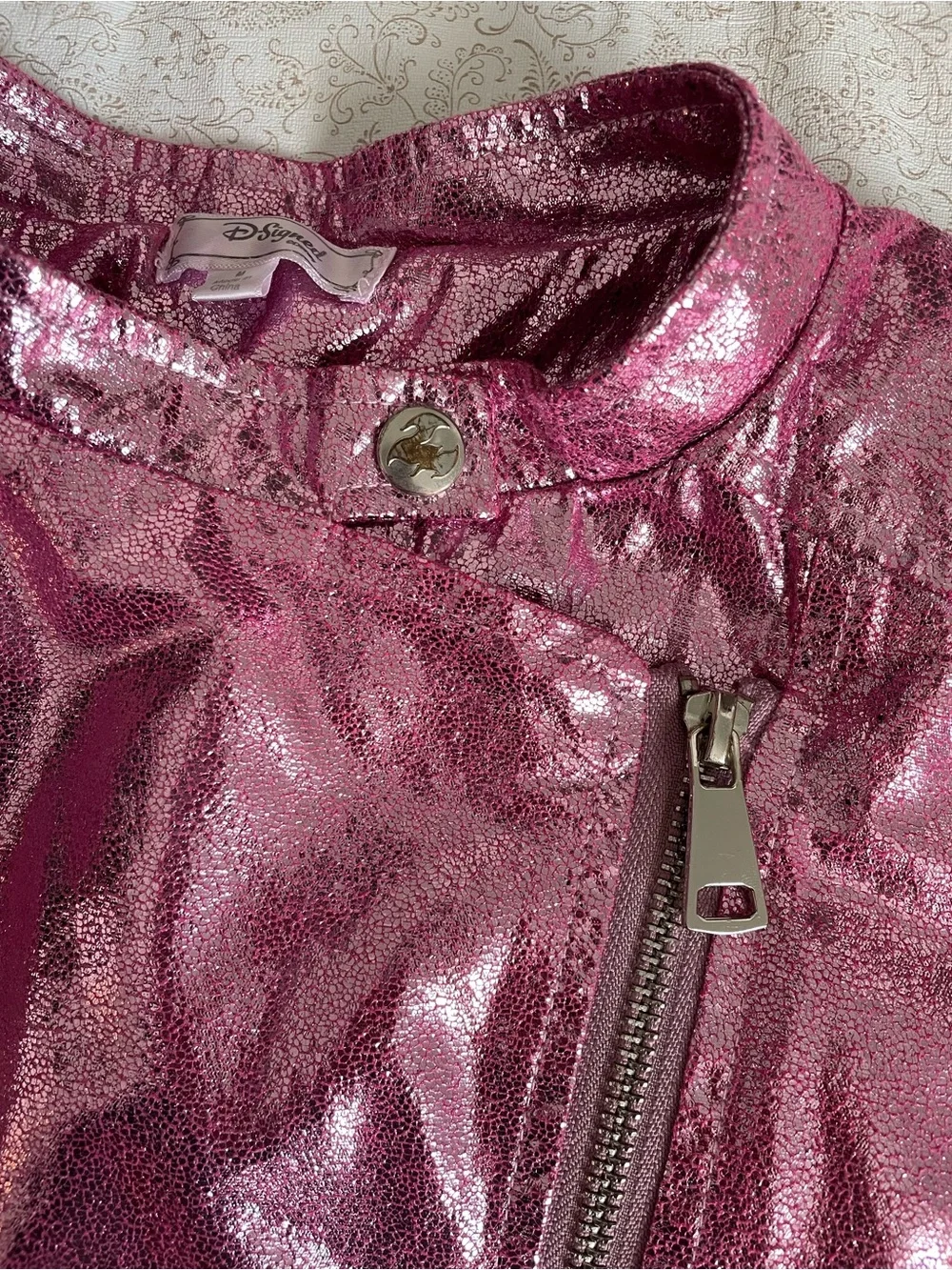 Disney Descendants D-Signed Future Queen Pink Foil Moto Jacket Girls M Sparkly